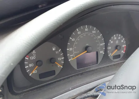 2001 Mercedes-Benz Clk 430 z USA, uszkodzony, nr VIN WDBLK70G01T087782